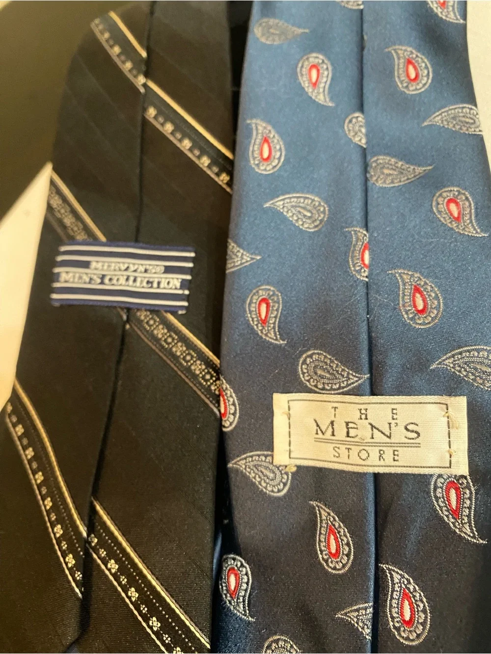 Mervins clothing vintage tie